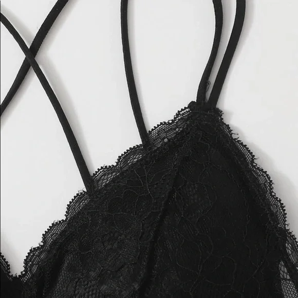 New Sexy Black Lace Bralette - Picture 4 of 6